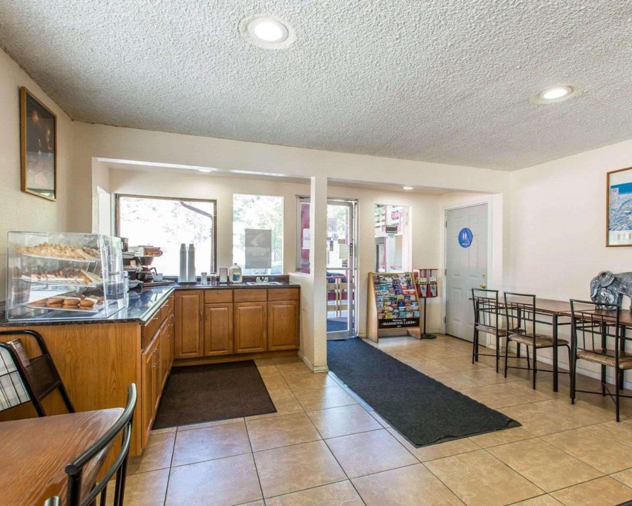 Rodeway Inn Wildwood Mammoth Lakes Exterior foto